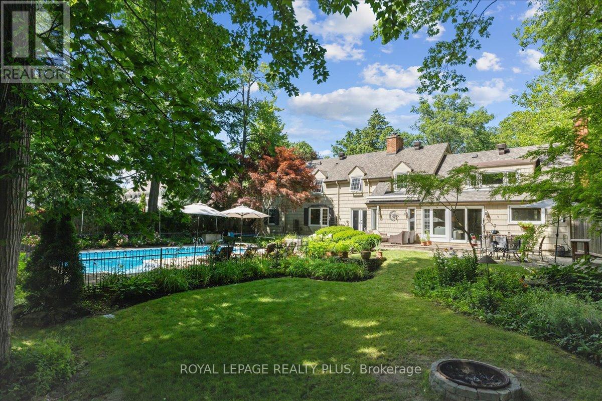 1258 Ravine Drive, Mississauga, Ontario  L5J 3E4 - Photo 32 - W12299949
