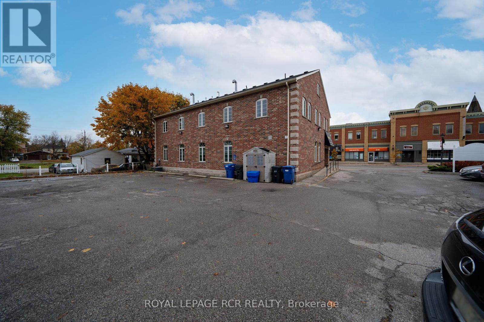 2nd Lvl - 27-31 King Street E, Caledon, Ontario  L7E 1C2 - Photo 15 - W12299978