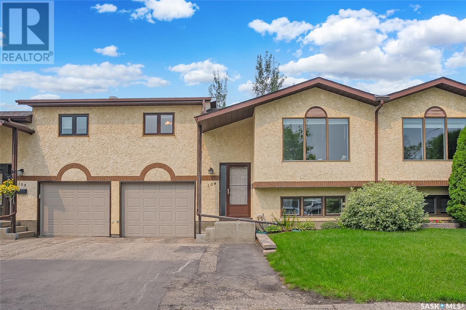 Property at 104 2420 Kenderdine ROAD image 1