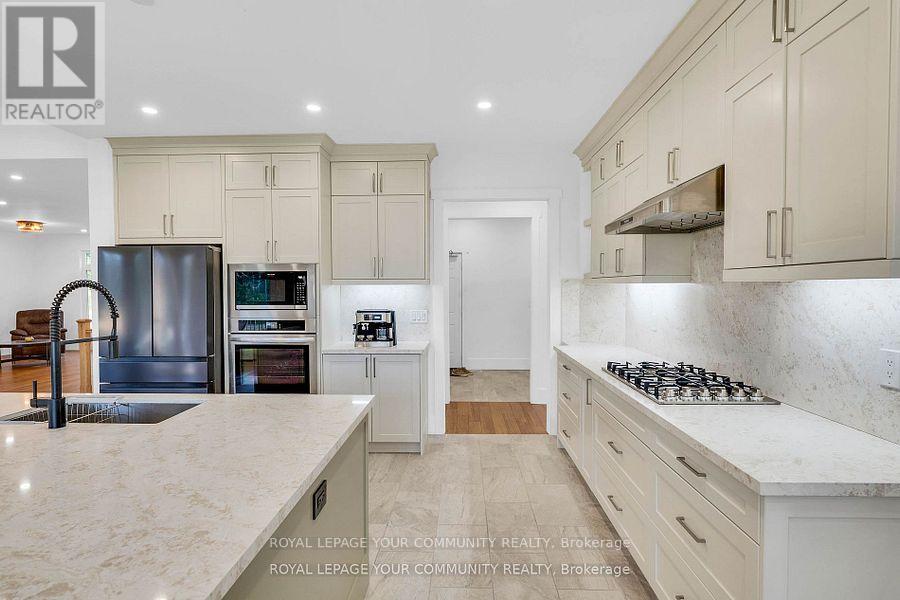 135 Old Highway 26, Meaford, Ontario  N4L 1W7 - Photo 13 - X12299900