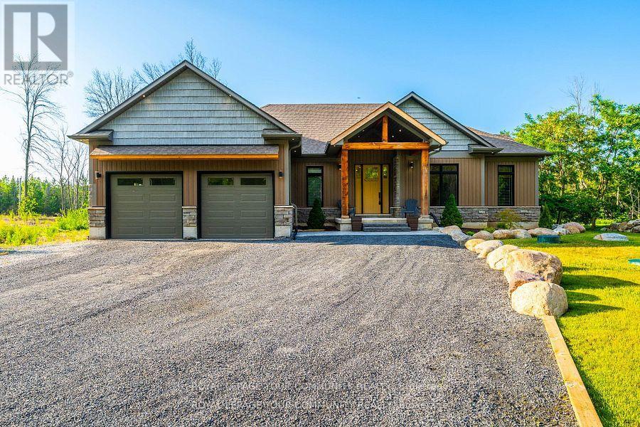 135 Old Highway 26, Meaford, Ontario  N4L 1W7 - Photo 2 - X12299900