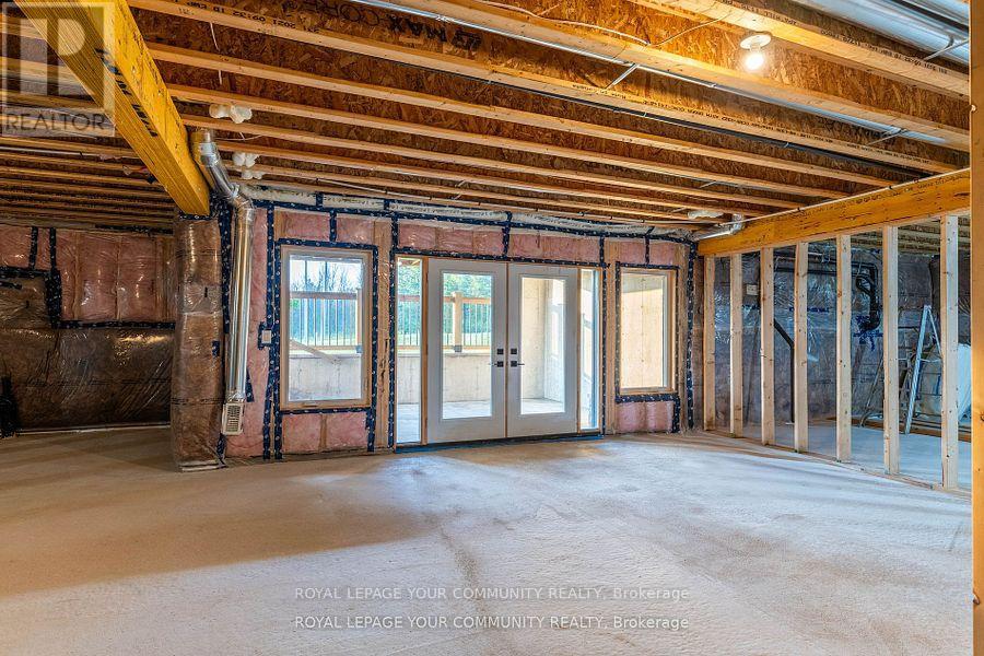 135 Old Highway 26, Meaford, Ontario  N4L 1W7 - Photo 34 - X12299900