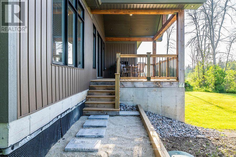 135 Old Highway 26, Meaford, Ontario  N4L 1W7 - Photo 39 - X12299900
