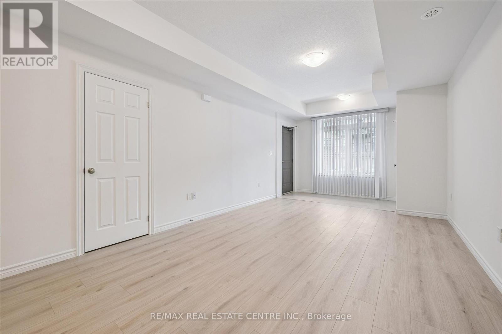 Property at 51 LOMOND LANE image 3