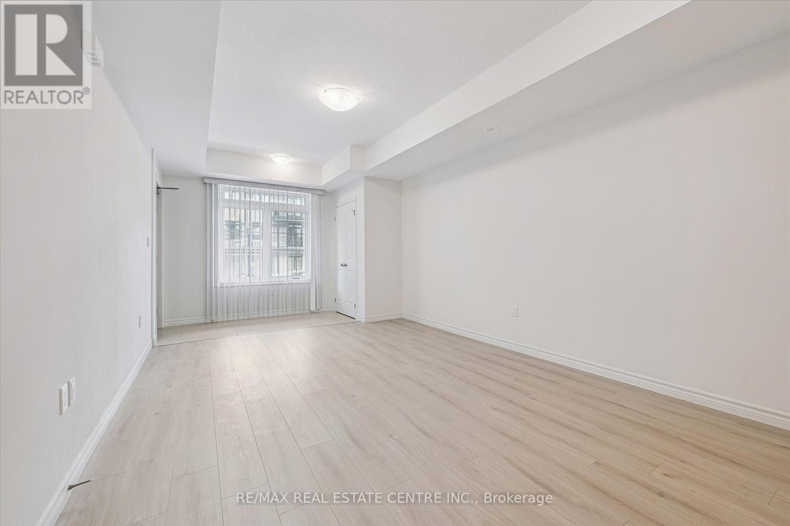 Property at 51 LOMOND LANE image 5