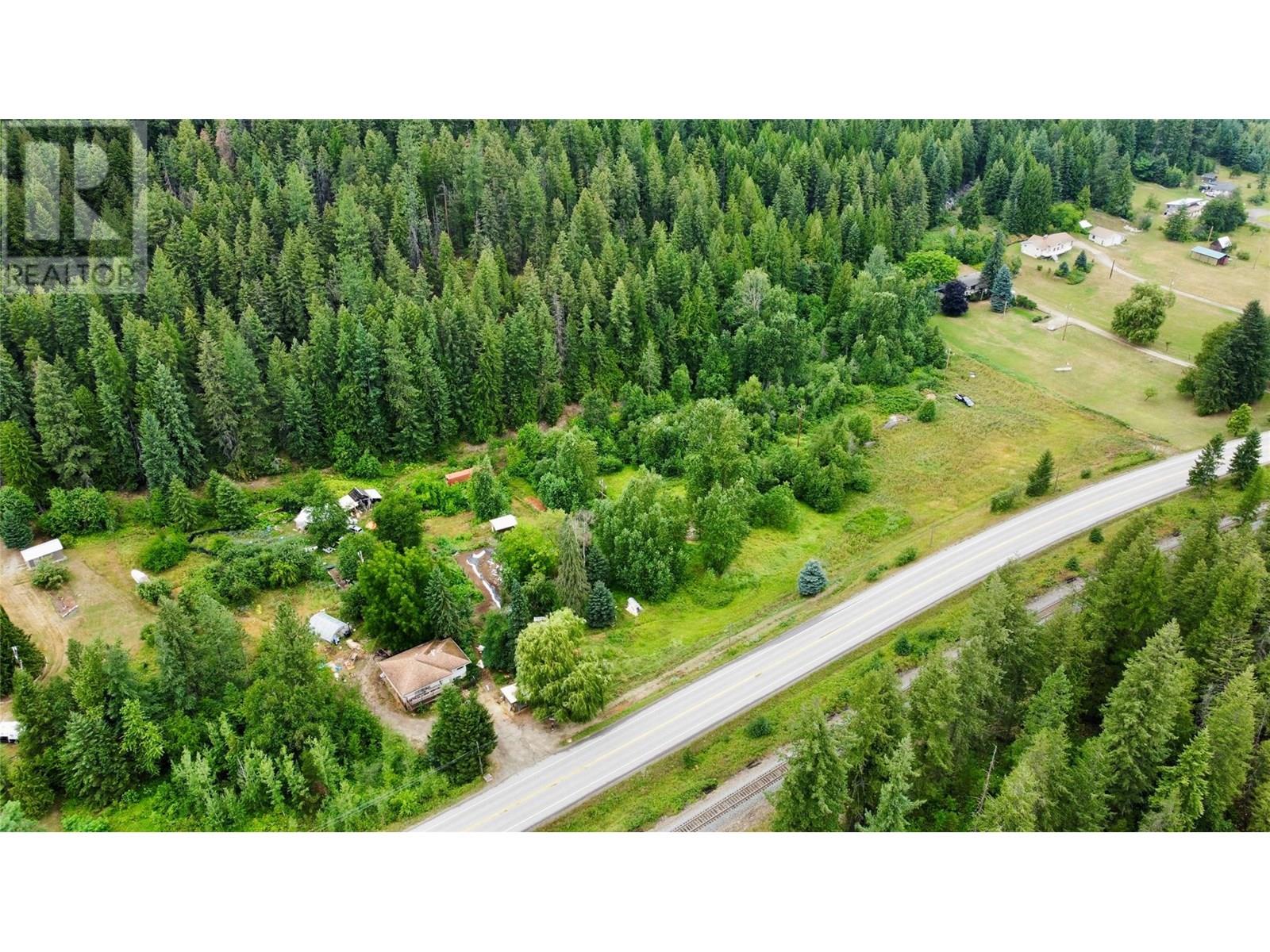 1765 Highway 3a Highway, Castlegar, British Columbia  V1N 3H3 - Photo 91 - 10354952