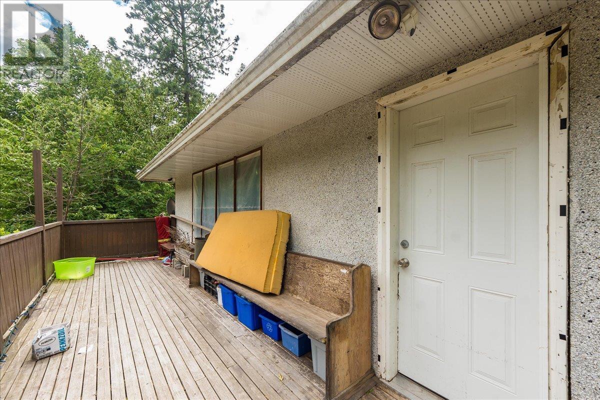 1765 Highway 3a Highway, Castlegar, British Columbia  V1N 3H3 - Photo 37 - 10354952