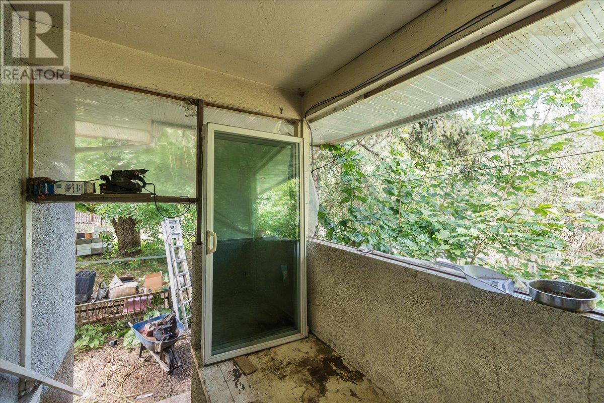 1765 Highway 3a Highway, Castlegar, British Columbia  V1N 3H3 - Photo 71 - 10354952