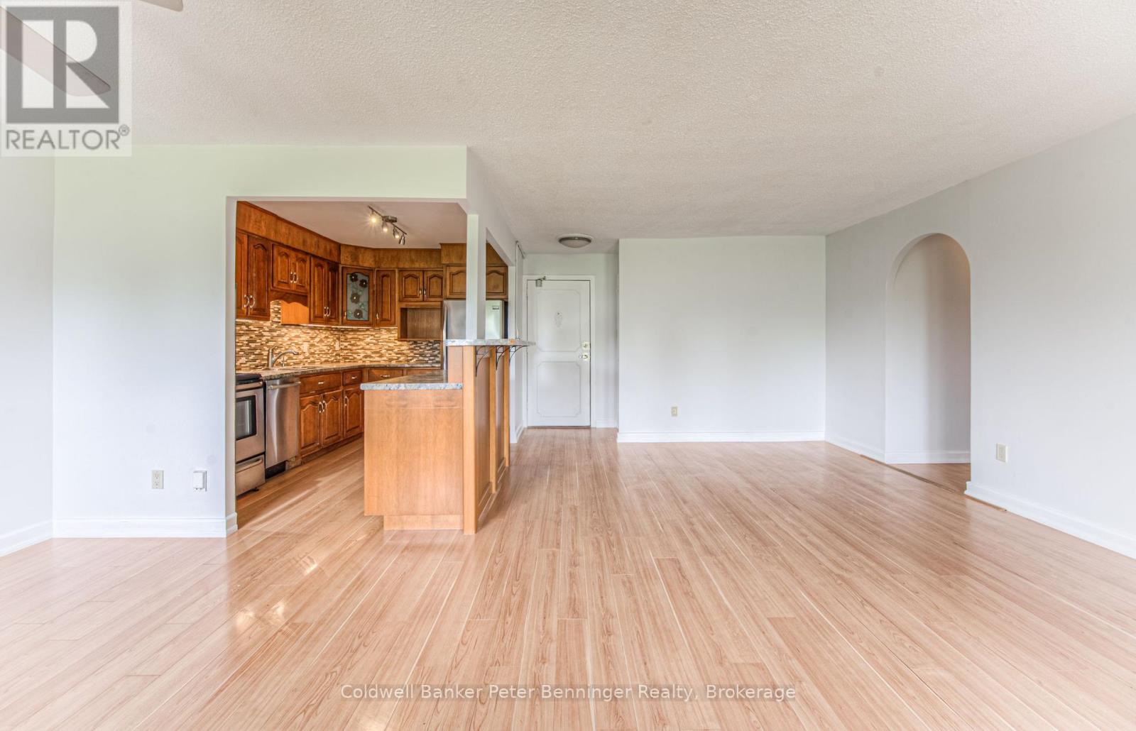 211 - 1100 Courtland Avenue E, Kitchener, Ontario  N2C 2H9 - Photo 15 - X12238506