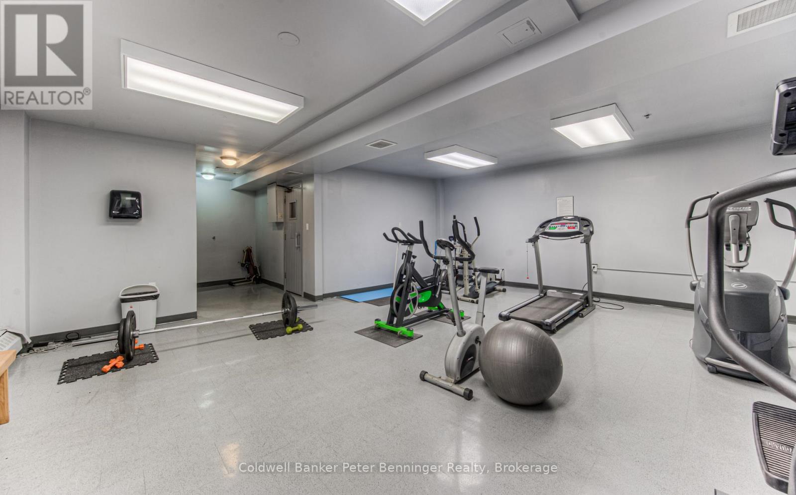 211 - 1100 Courtland Avenue E, Kitchener, Ontario  N2C 2H9 - Photo 32 - X12238506