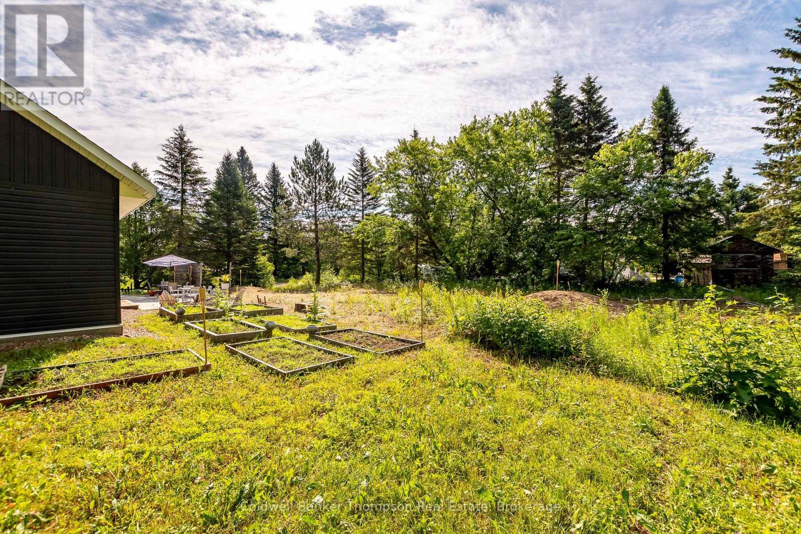 13 Lewis Street, South River, Ontario  P0A 1X0 - Photo 42 - X12261940
