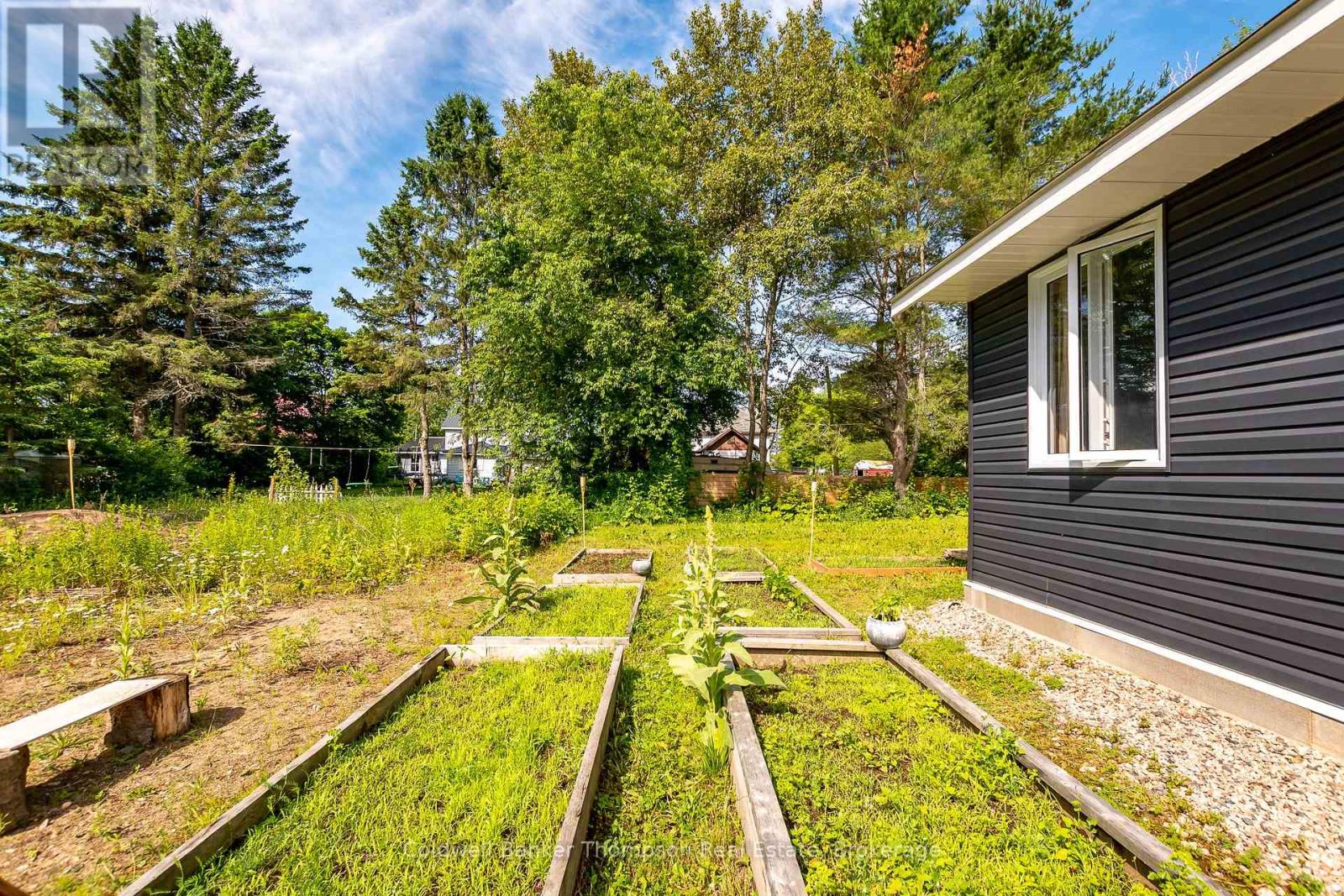13 Lewis Street, South River, Ontario  P0A 1X0 - Photo 37 - X12261940