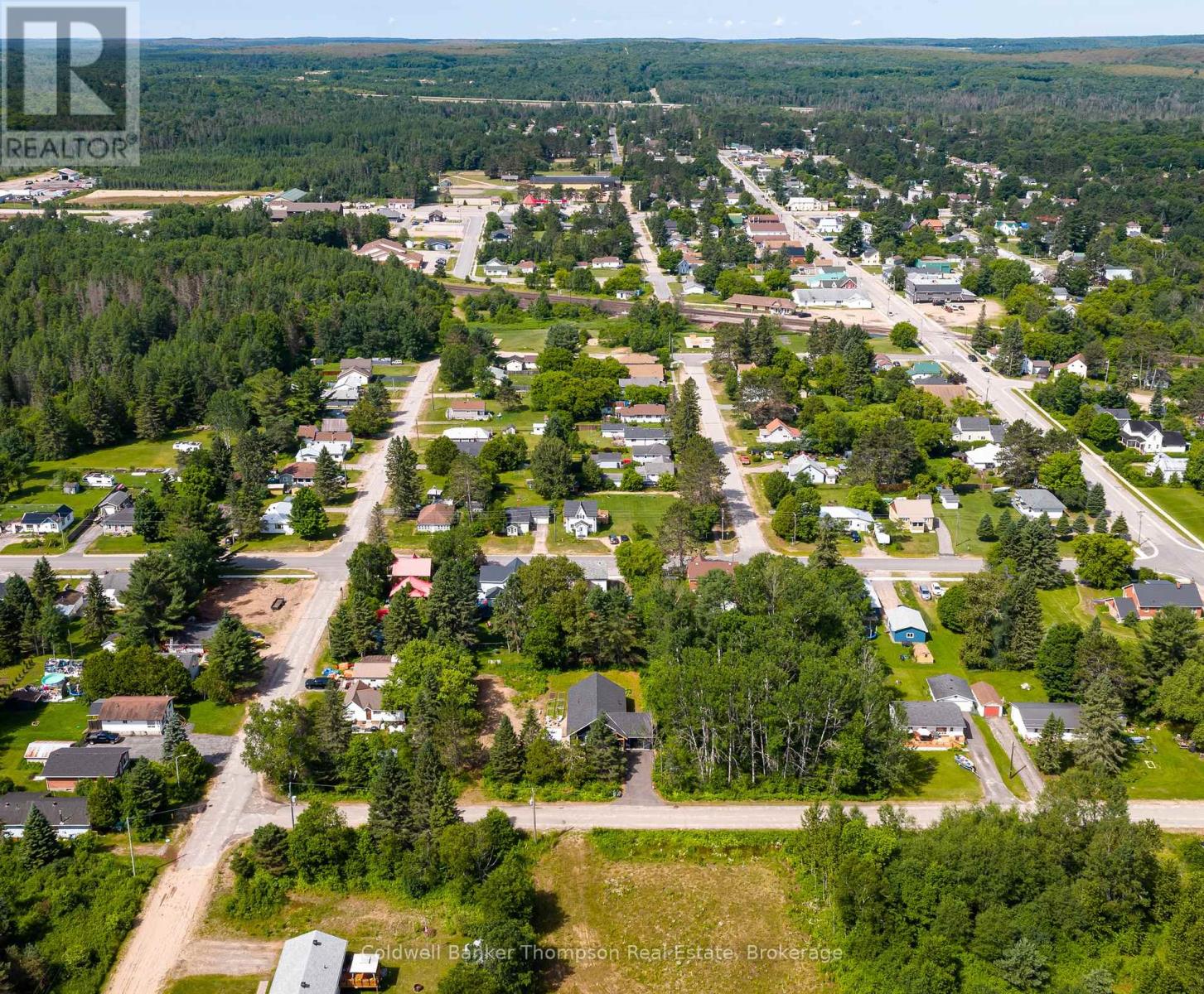 13 Lewis Street, South River, Ontario  P0A 1X0 - Photo 45 - X12261940
