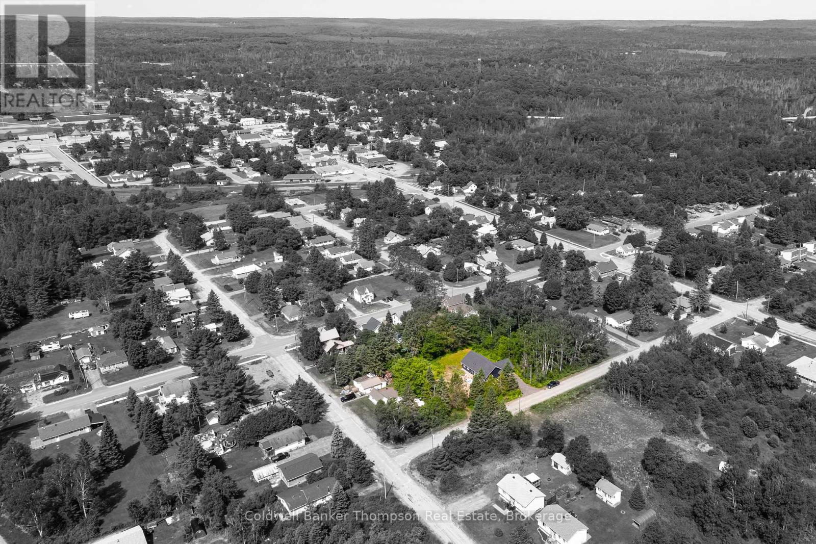 13 Lewis Street, South River, Ontario  P0A 1X0 - Photo 46 - X12261940
