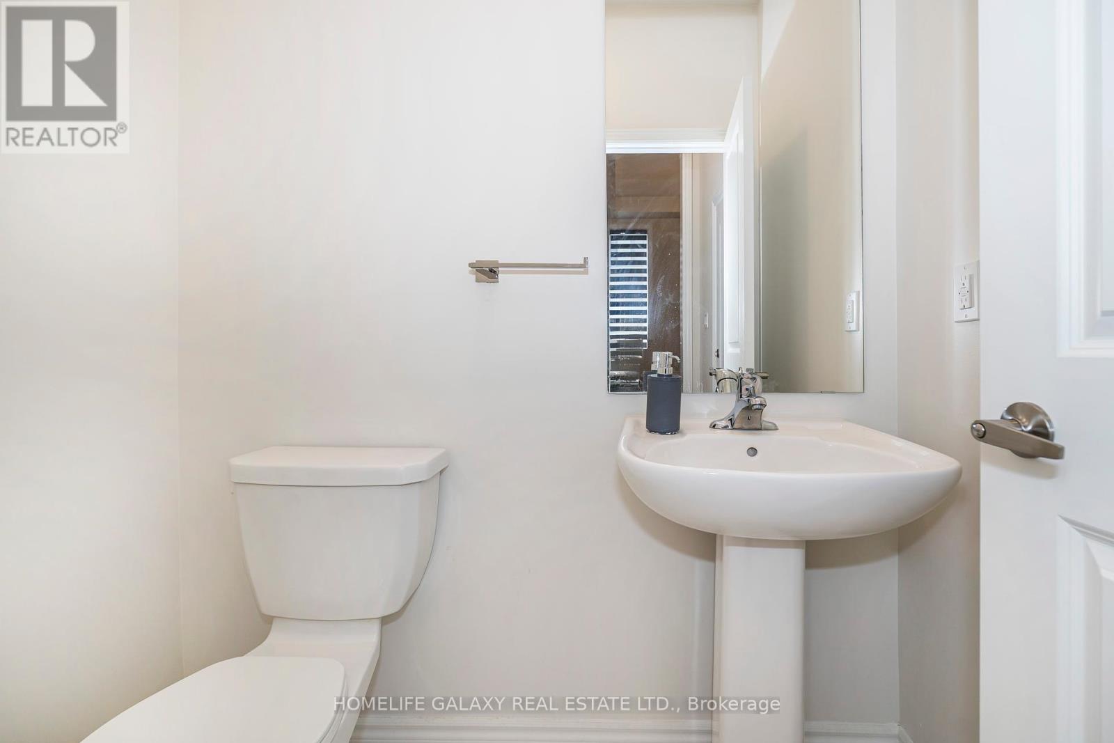 29 Bromfield Street, Whitby, Ontario  L1P 0P8 - Photo 27 - E12300071