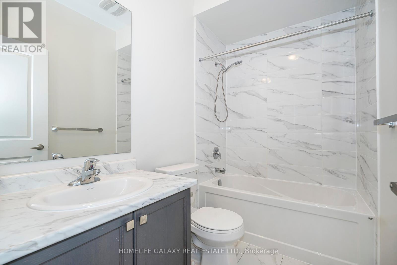 29 Bromfield Street, Whitby, Ontario  L1P 0P8 - Photo 39 - E12300071