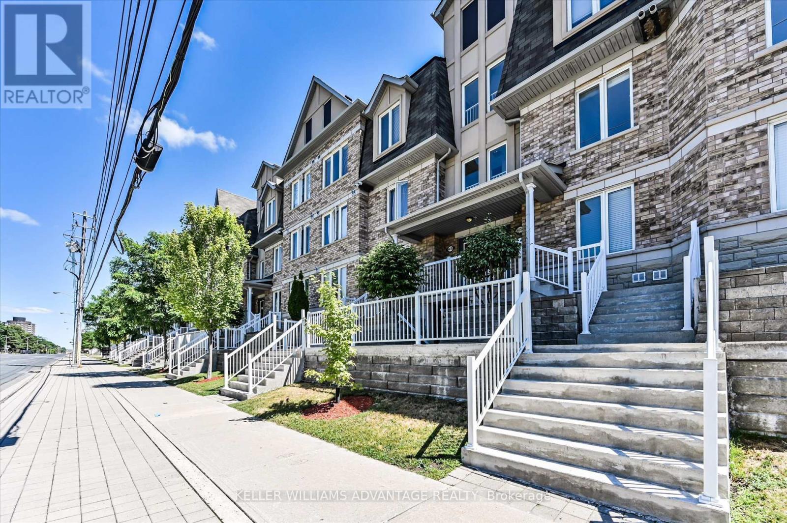 Property at 3 - 647A WARDEN AVENUE image 3