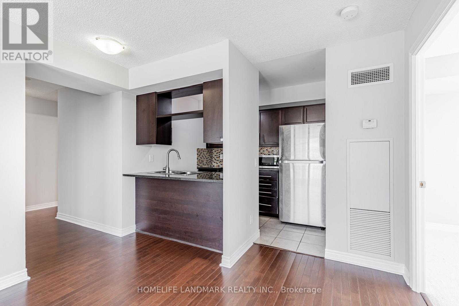 1709 - 60 Town Centre Court, Toronto, Ontario  M1P 0B1 - Photo 7 - E12300093