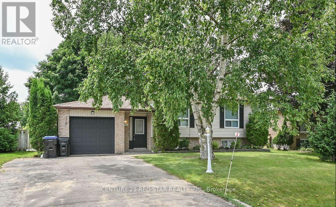Property at 99 BOYNE CRESCENT image 2
