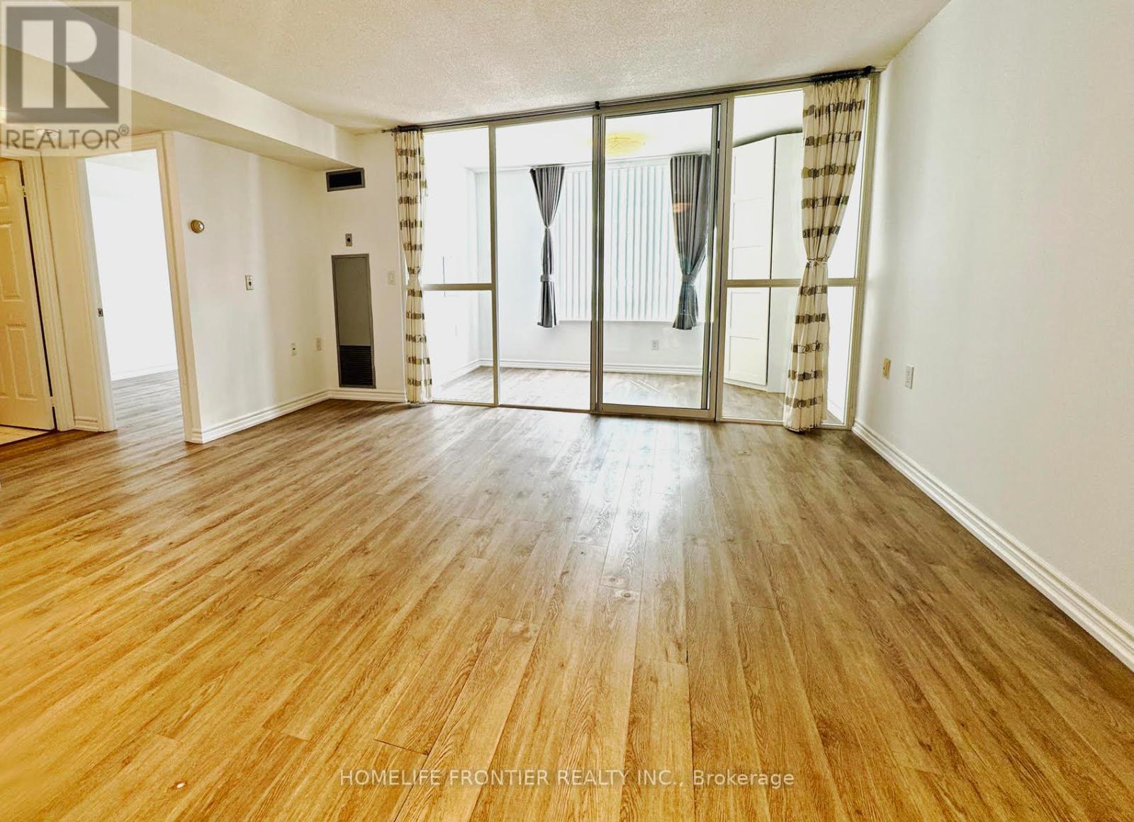 502 - 2627 Mccowan Road, Toronto, Ontario  M1S 5T1 - Photo 11 - E12297655
