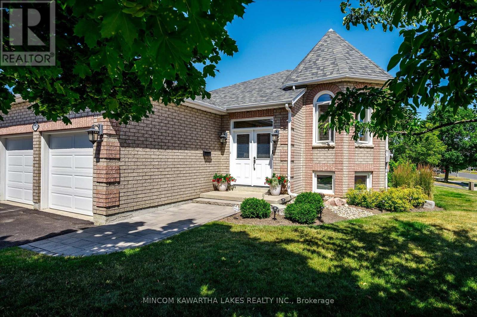Property at 1338 WILDLARK DRIVE image 2