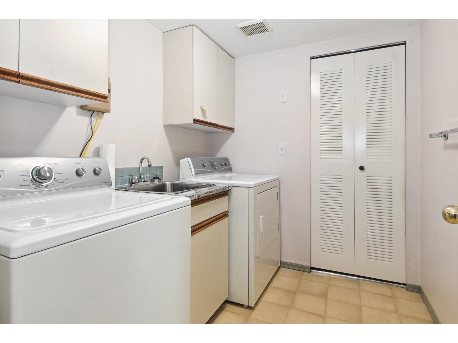15045 80b Avenue, Surrey, British Columbia  V3S 7B7 - Photo 27 - R3029210