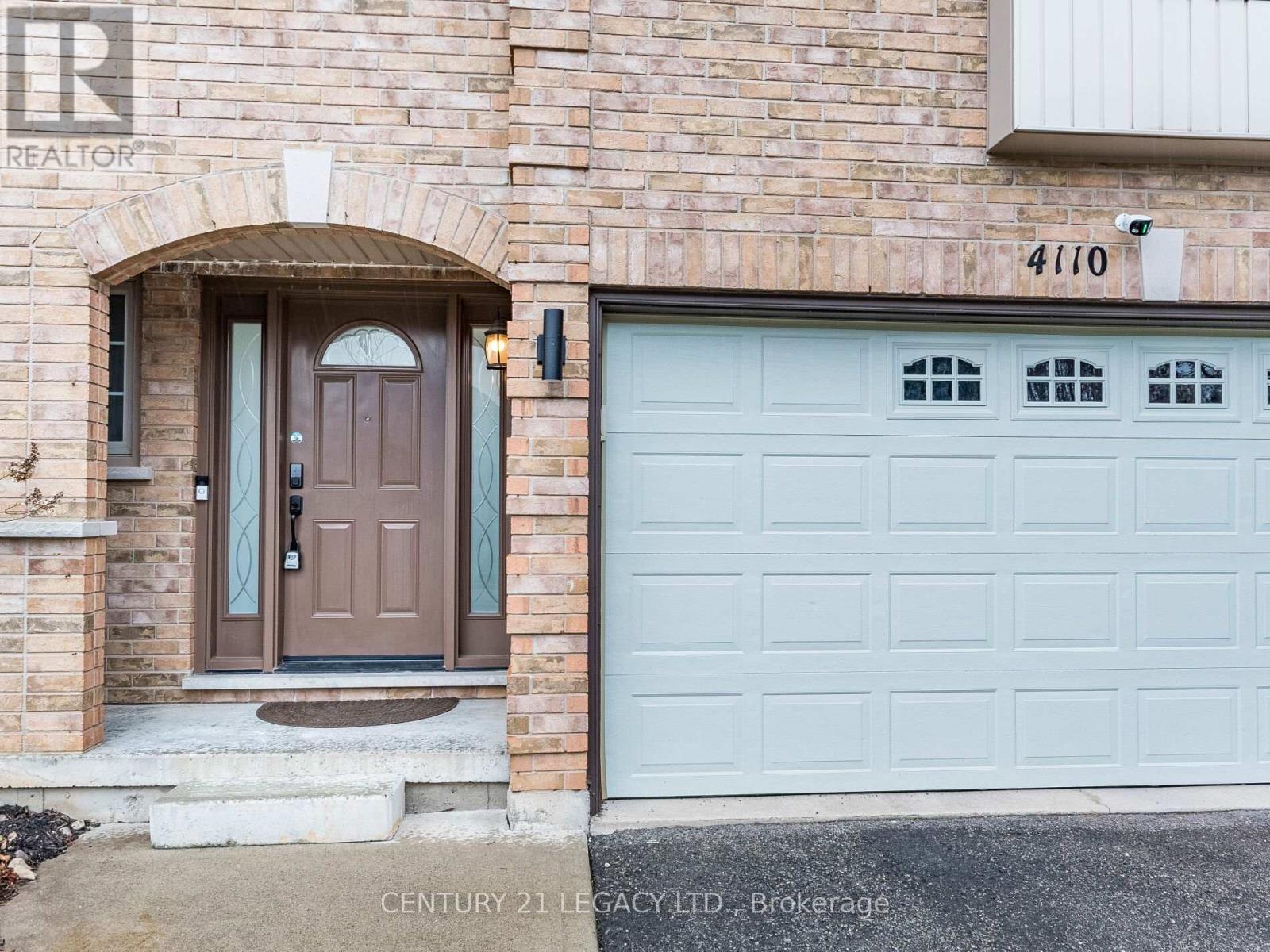 Property at 4110 FOREST RUN AVENUE image 3