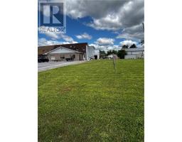 5 Notre Dame E, Noelville, Ontario