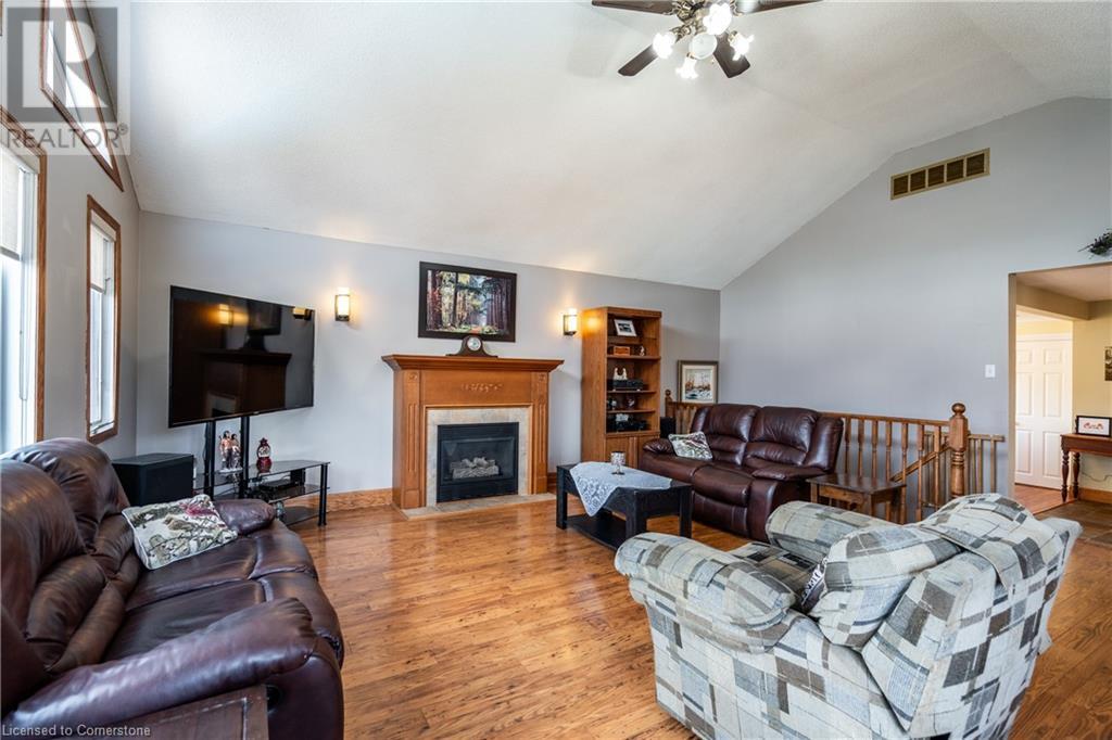 228 Green Road, Hamilton, Ontario  L8E 2A5 - Photo 17 - 40747408