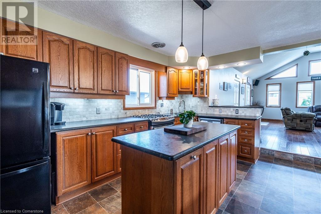 228 Green Road, Hamilton, Ontario  L8E 2A5 - Photo 10 - 40747408