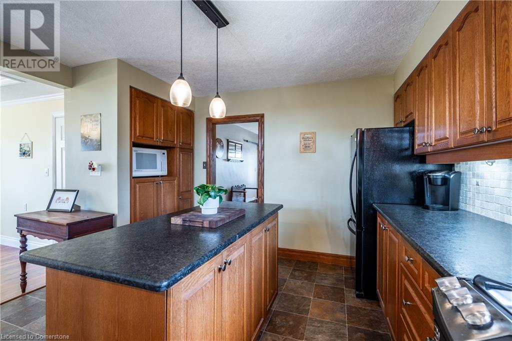 228 Green Road, Hamilton, Ontario  L8E 2A5 - Photo 11 - 40747408