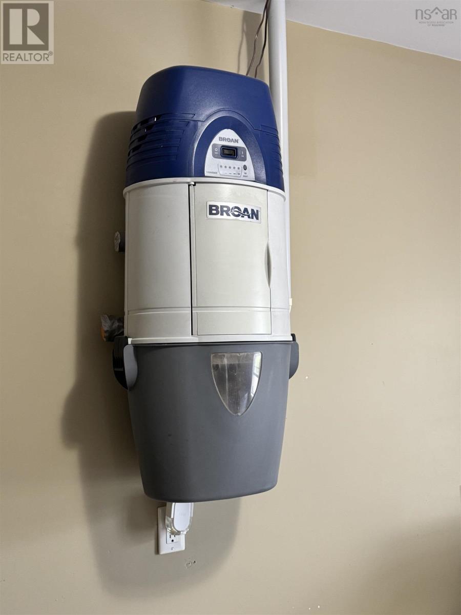 37 Norwood Street, Glace Bay, Nova Scotia  B1A 3M4 - Photo 34 - 202513826