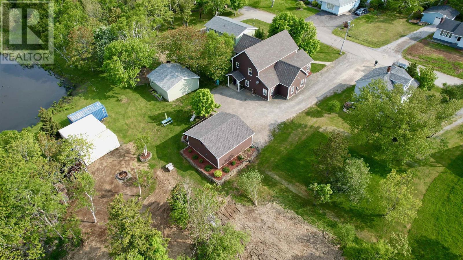 37 Norwood Street, Glace Bay, Nova Scotia  B1A 3M4 - Photo 40 - 202513826