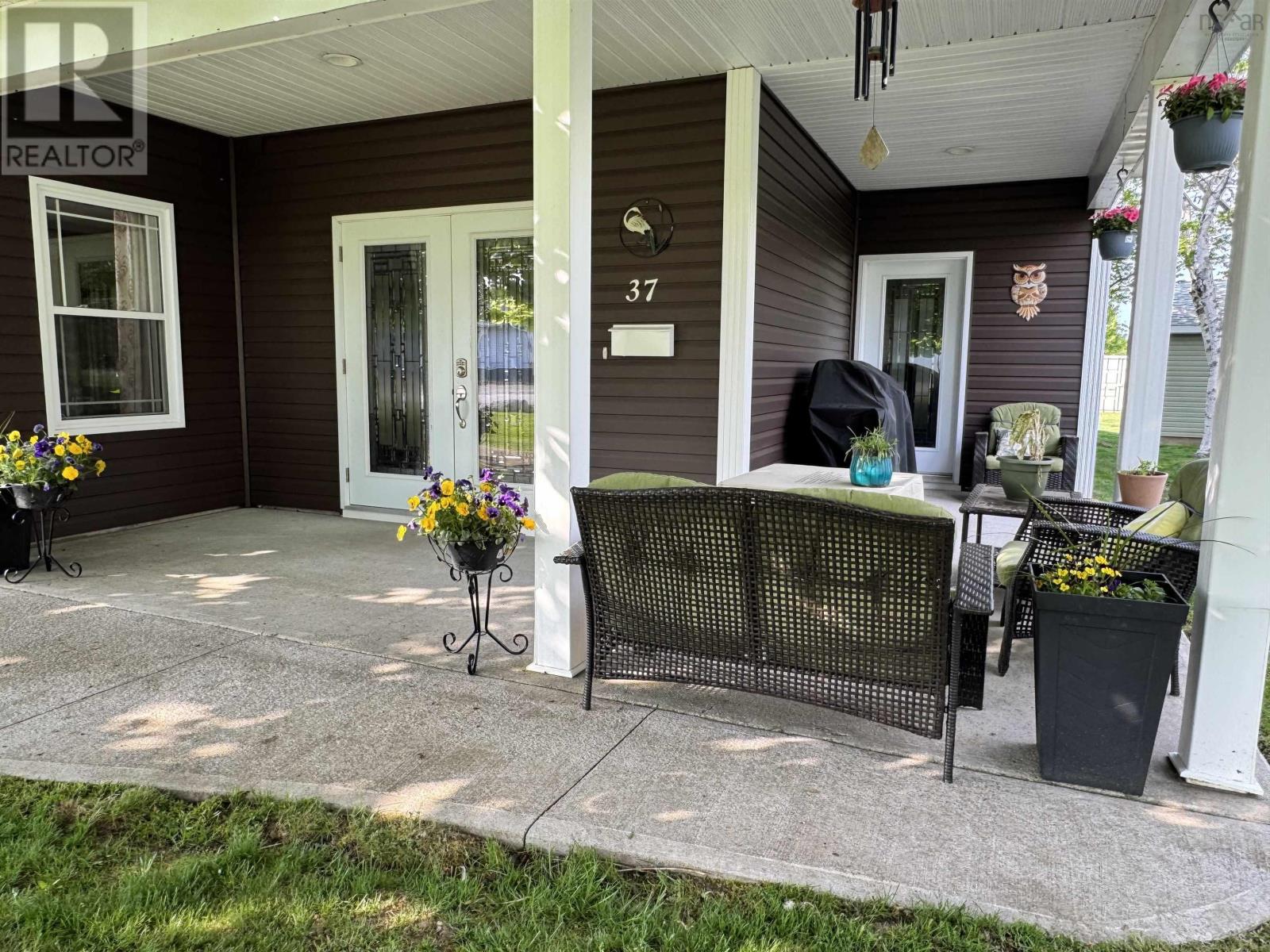 37 Norwood Street, Glace Bay, Nova Scotia  B1A 3M4 - Photo 7 - 202513826