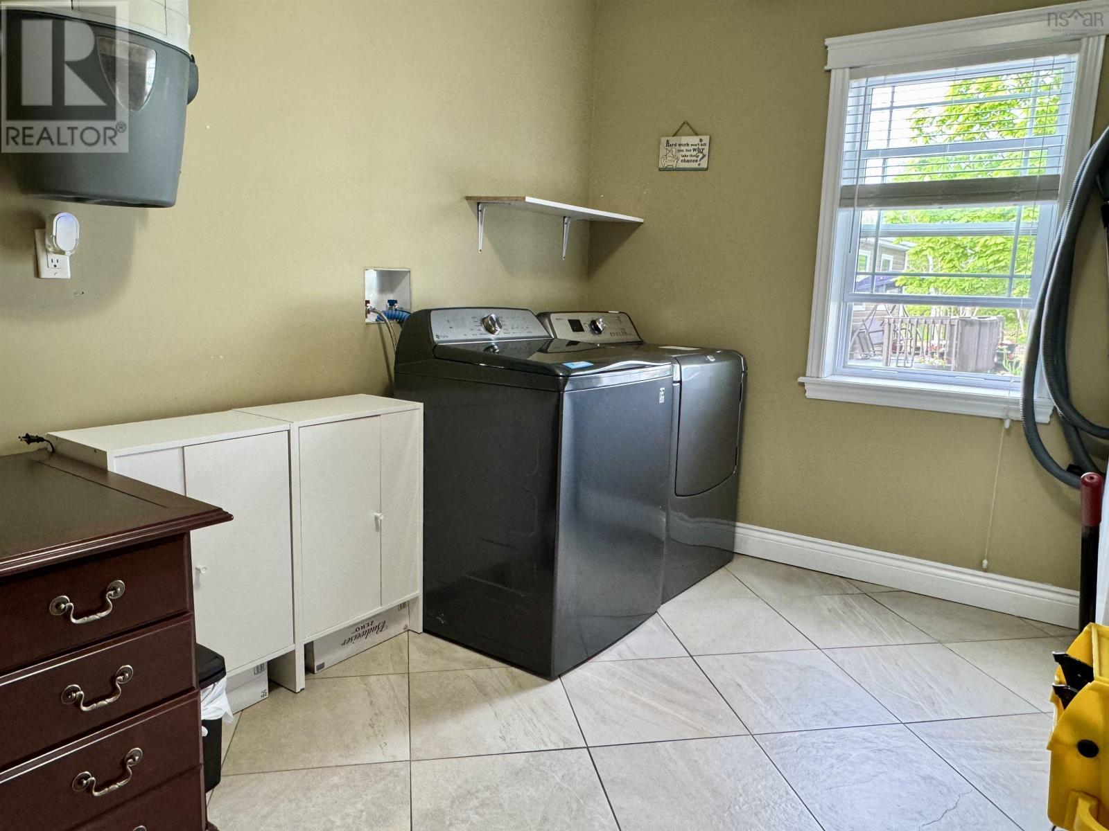 37 Norwood Street, Glace Bay, Nova Scotia  B1A 3M4 - Photo 33 - 202513826