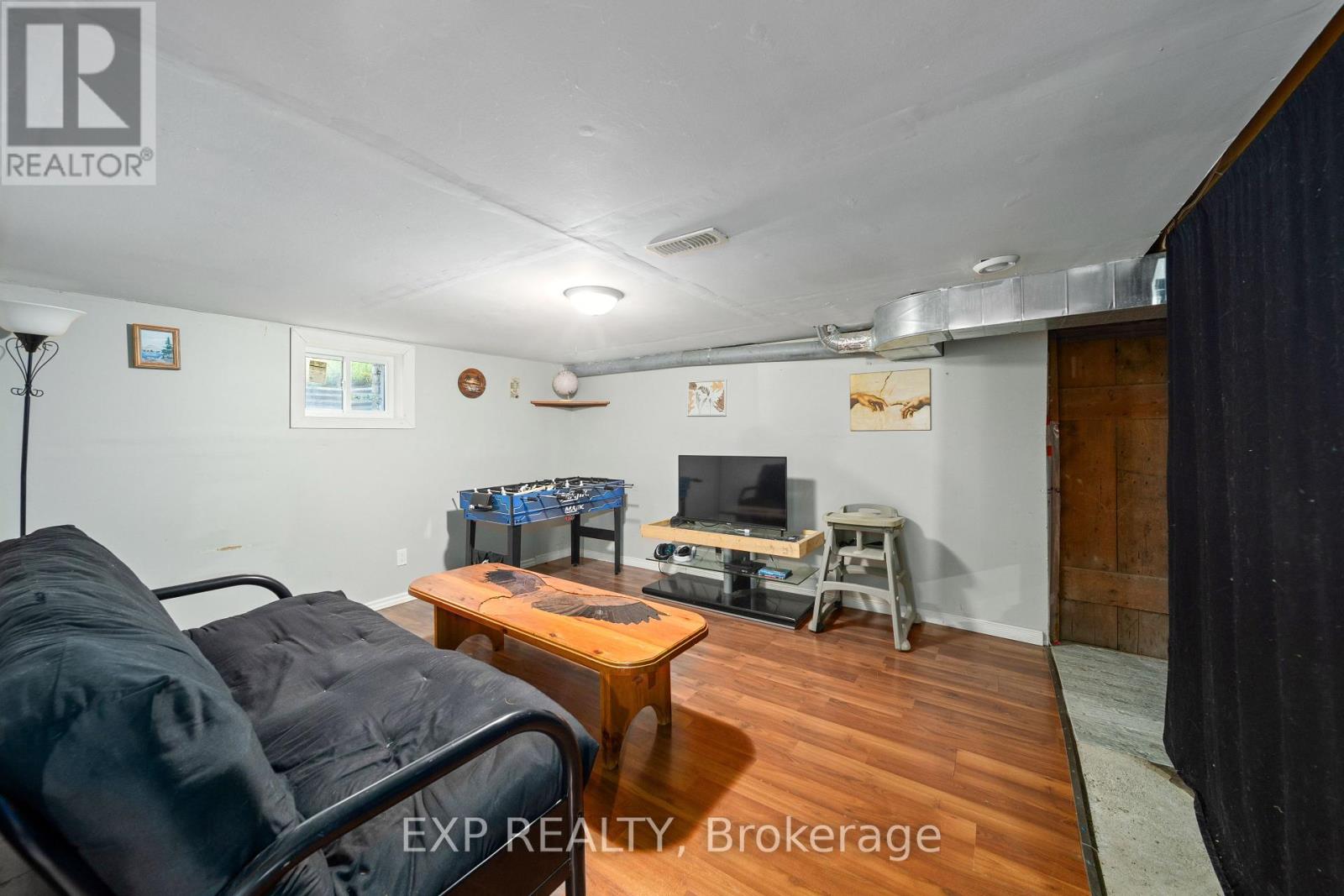 26 Main Street S, Lambton Shores, Ontario  N0N 1J0 - Photo 34 - X12300338