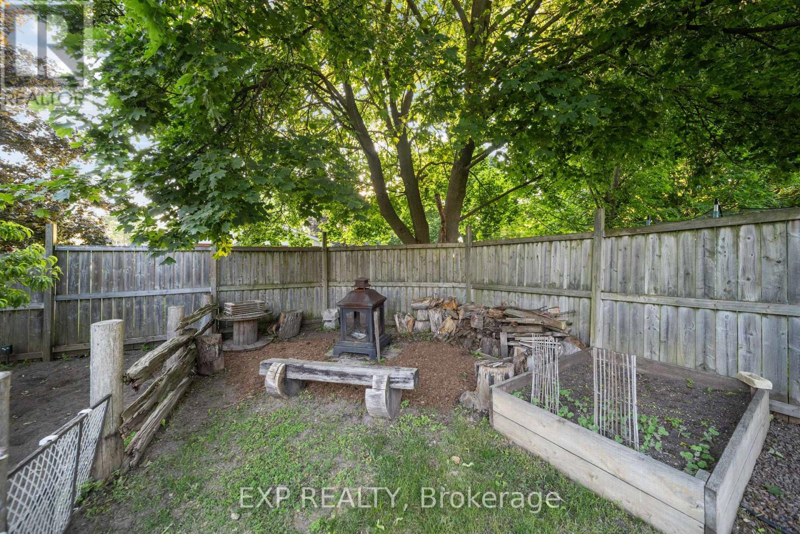 26 Main Street S, Lambton Shores, Ontario  N0N 1J0 - Photo 38 - X12300338