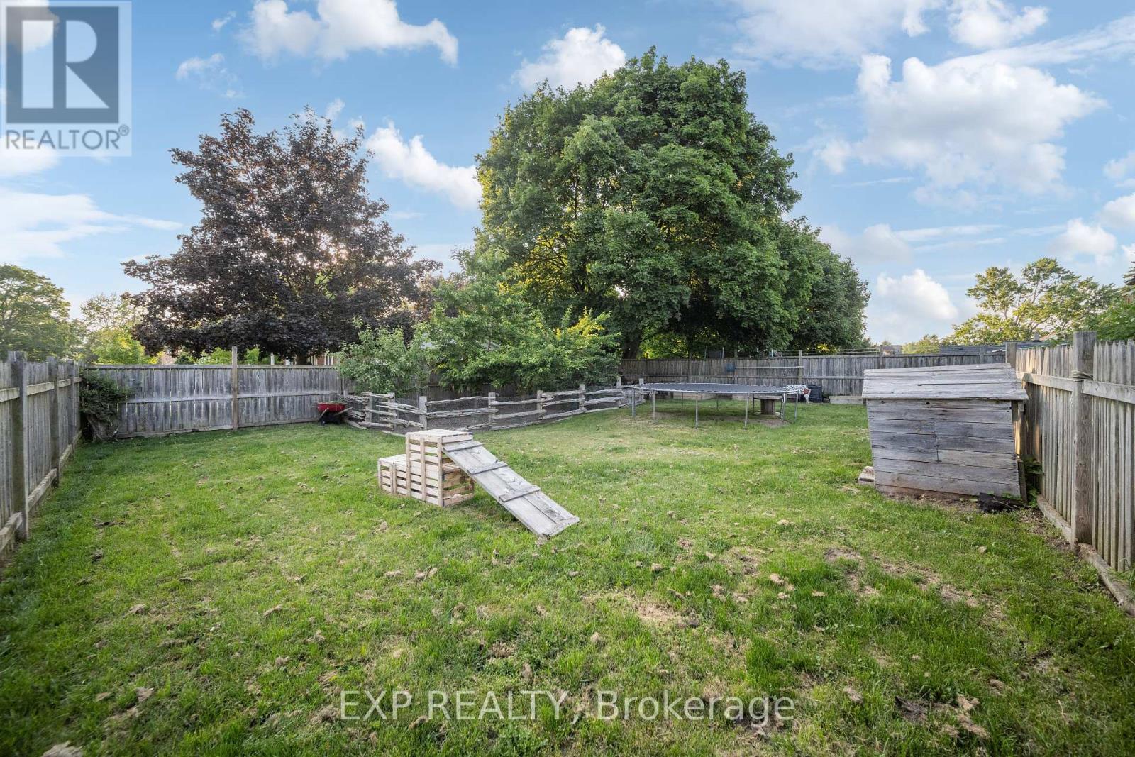26 Main Street S, Lambton Shores, Ontario  N0N 1J0 - Photo 41 - X12300338