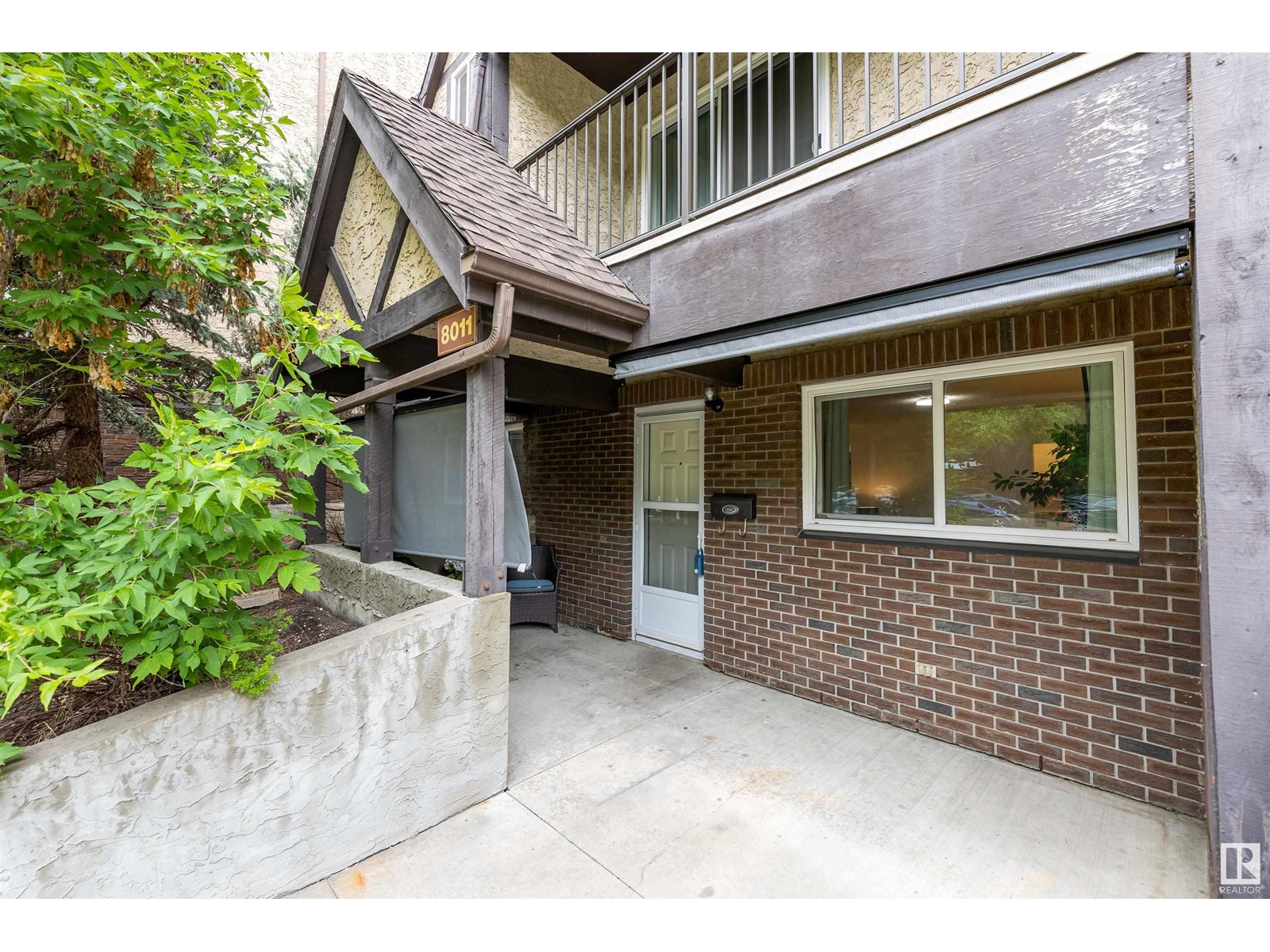Property at 8011 TUDOR GL image 3