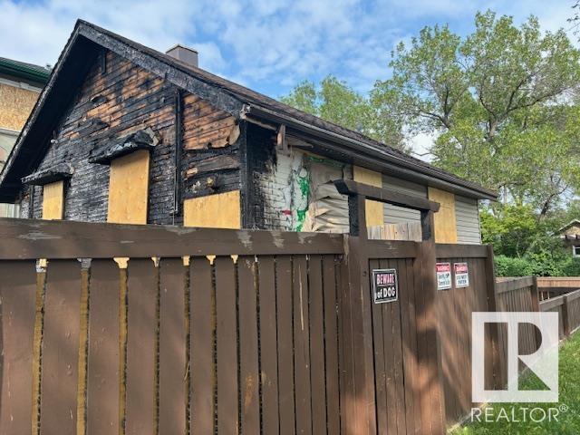 Property at 11704 88 ST NW image