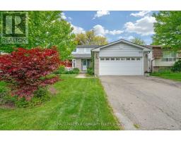 79 MAYVERN CRESCENT, Richmond Hill, Ontario