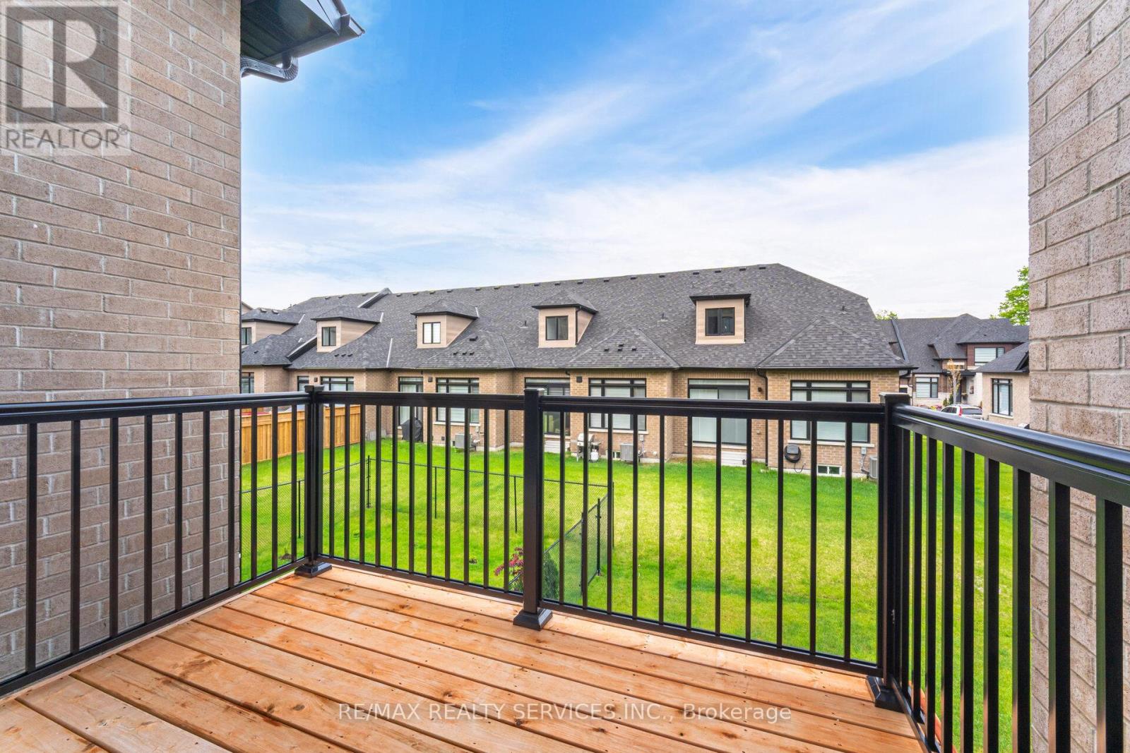 8 Lois Torrance Trail, Uxbridge, Ontario  L9P 0R9 - Photo 16 - N12300268