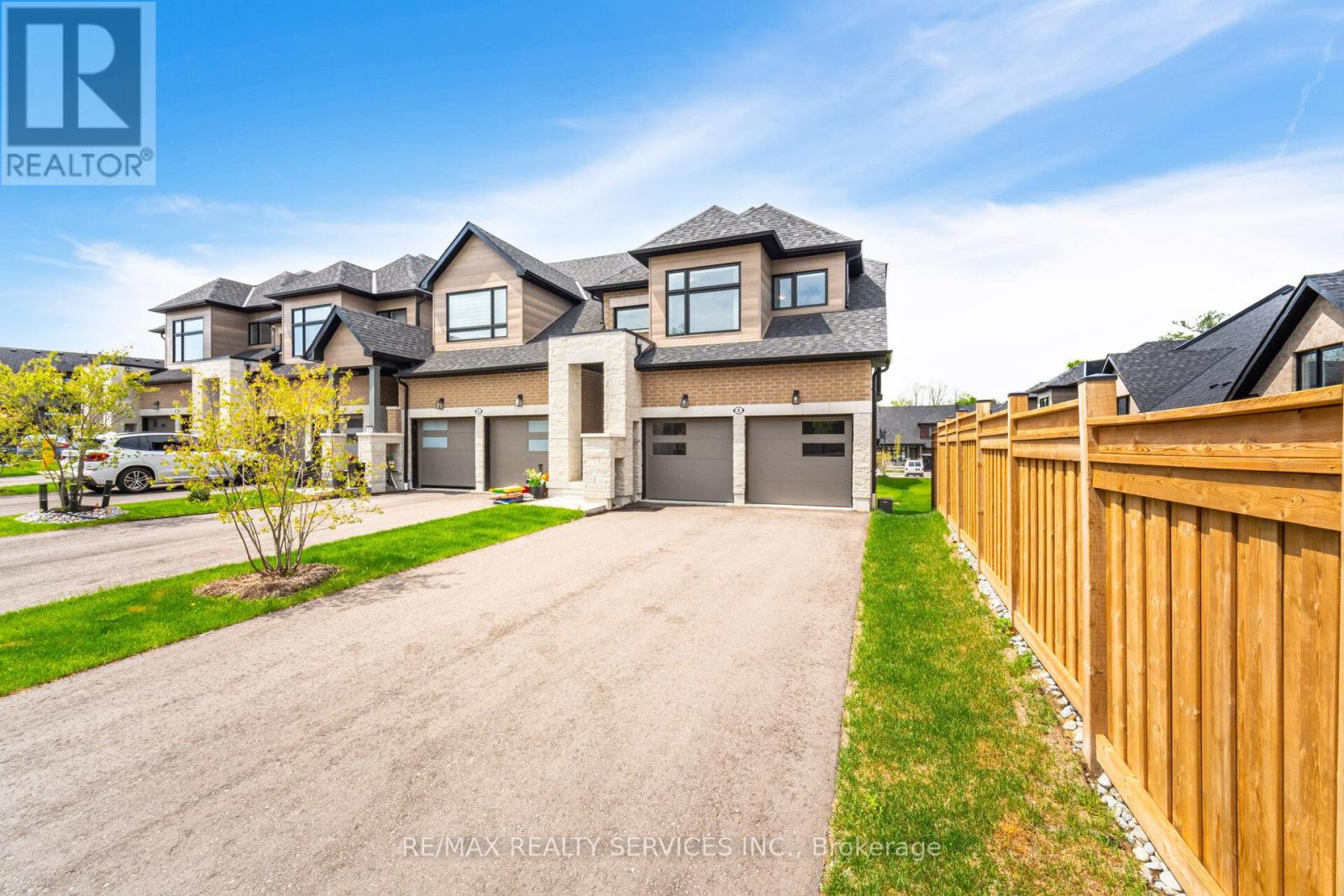 8 Lois Torrance Trail, Uxbridge, Ontario  L9P 0R9 - Photo 4 - N12300268