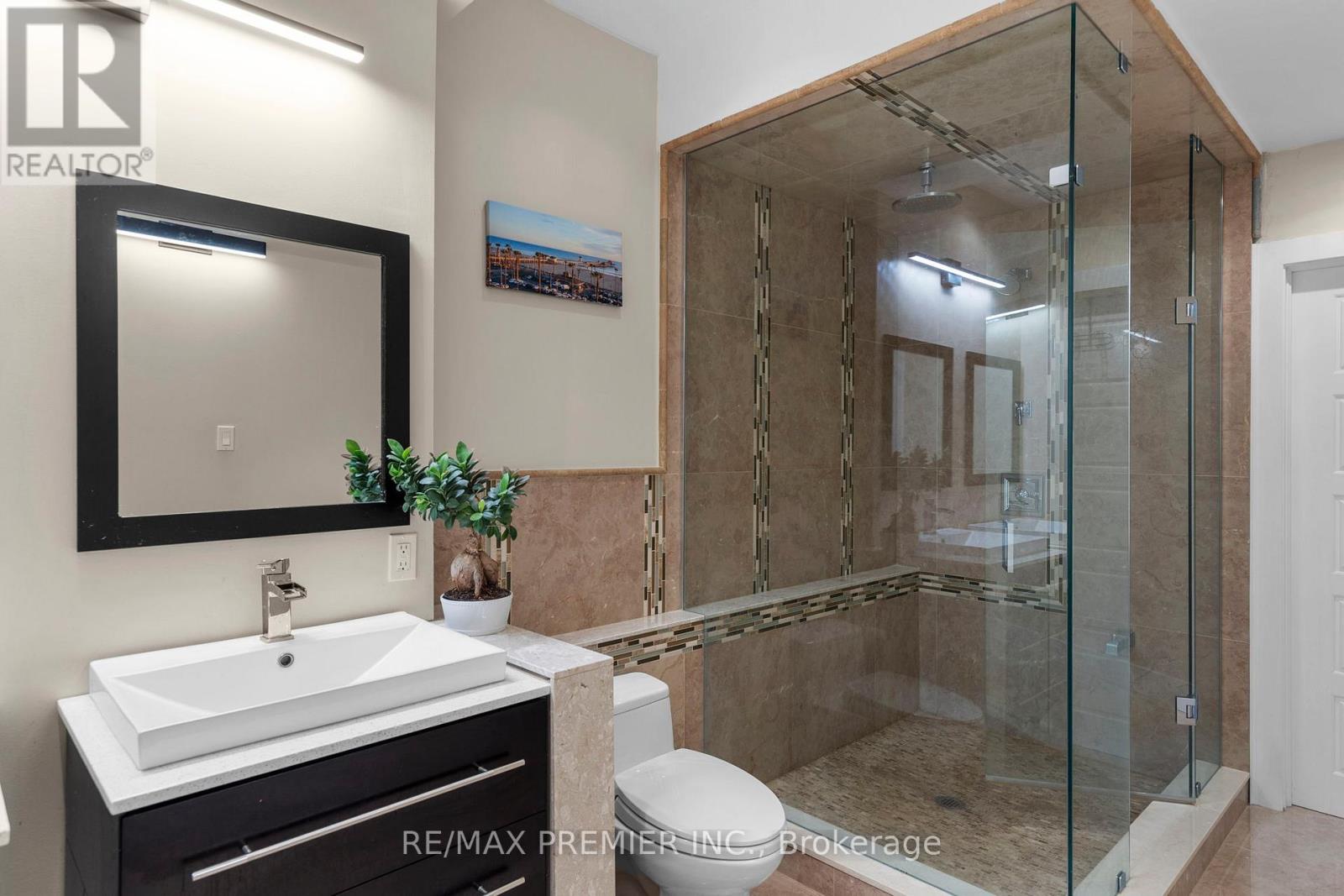 5 Humber Street, Barrie, Ontario  L4N 5S4 - Photo 27 - S12300270