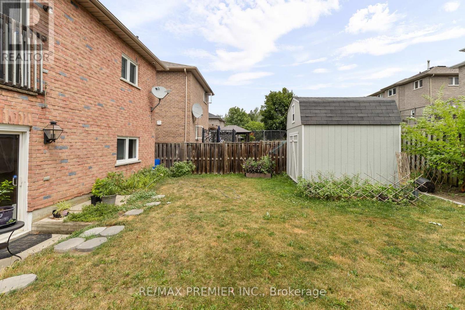 5 Humber Street, Barrie, Ontario  L4N 5S4 - Photo 30 - S12300270