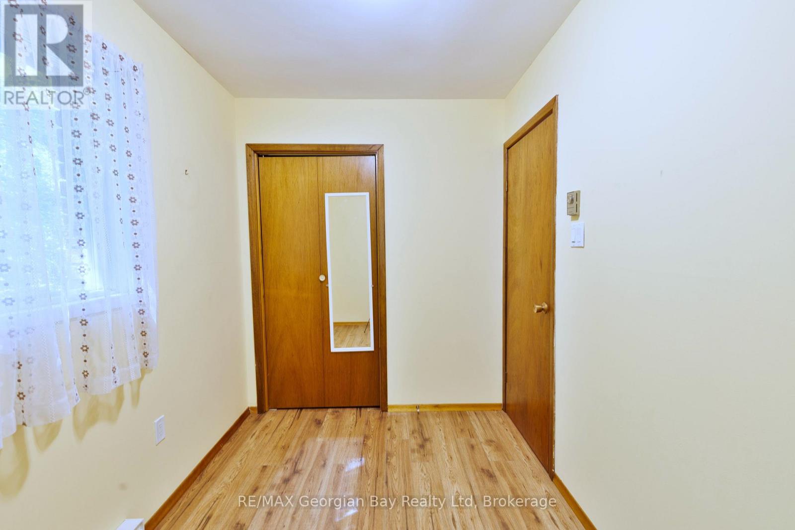 2284 Champlain Road, Tiny, Ontario  L9M 0C6 - Photo 13 - S12300304