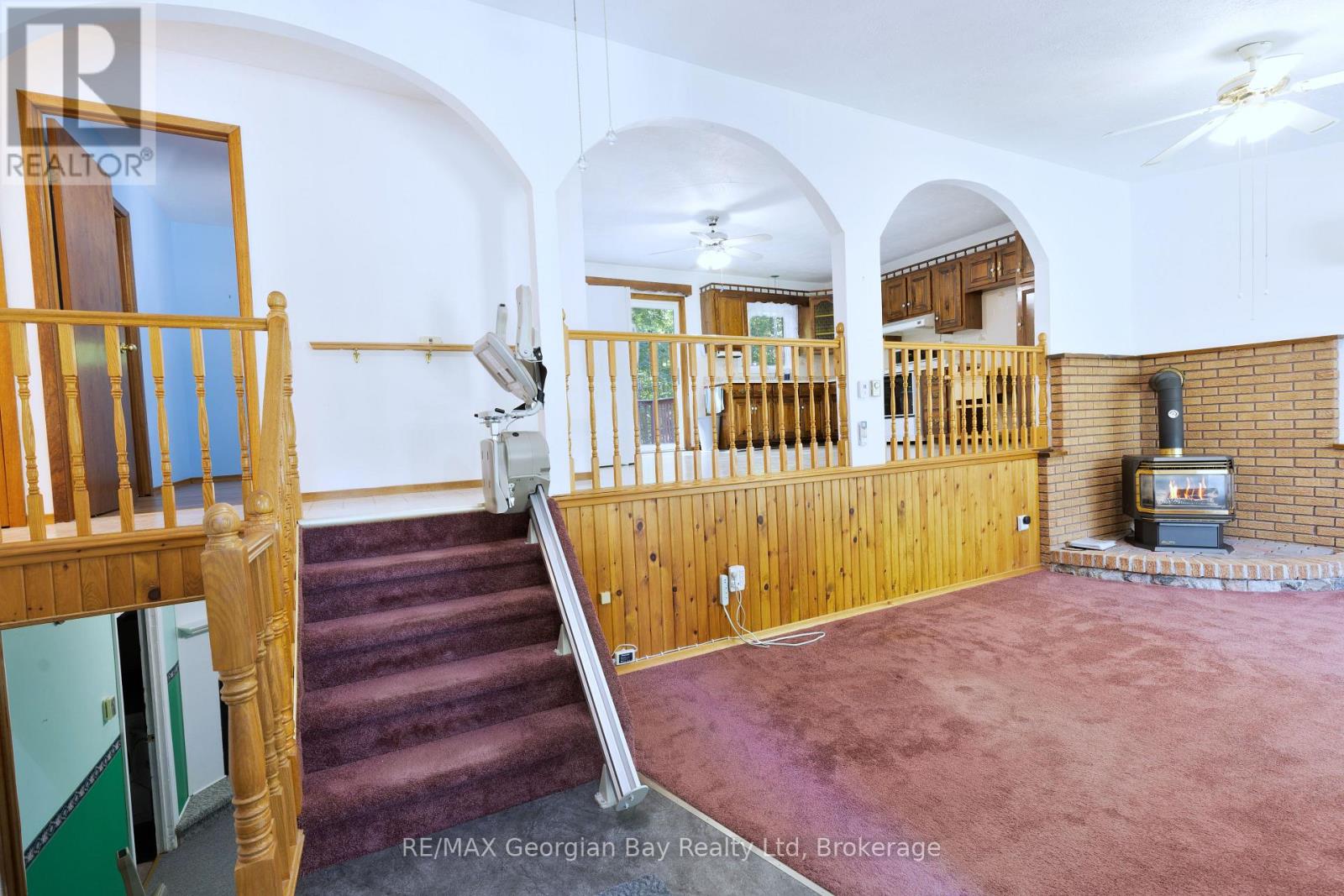 Property at 2284 CHAMPLAIN ROAD image 3