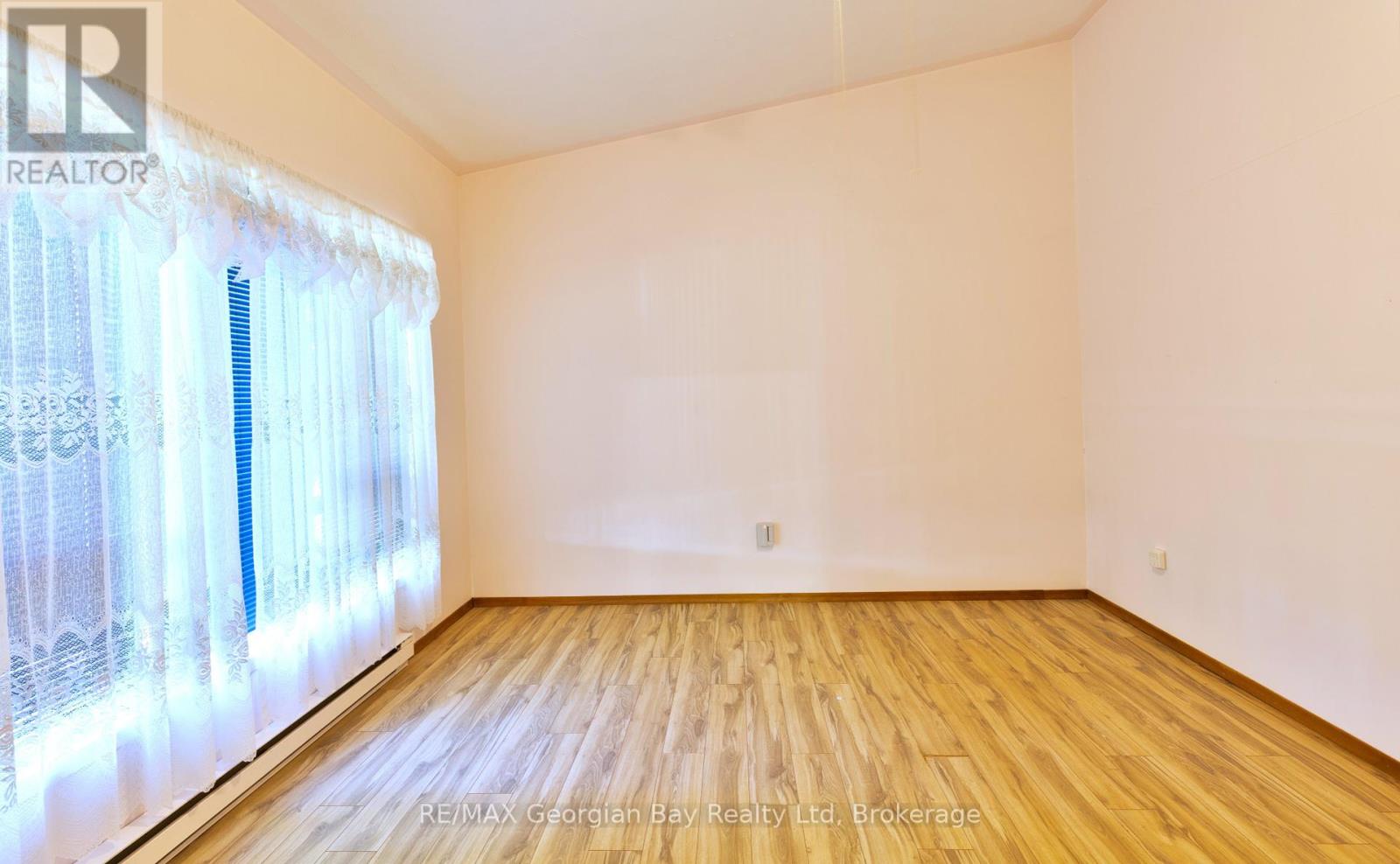 2284 Champlain Road, Tiny, Ontario  L9M 0C6 - Photo 7 - S12300304