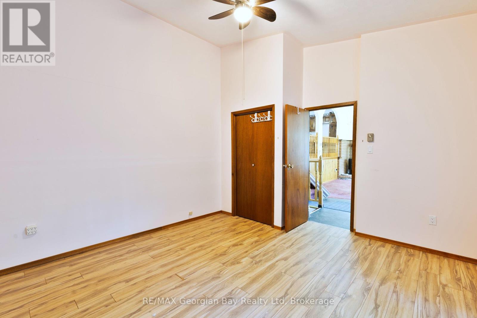 2284 Champlain Road, Tiny, Ontario  L9M 0C6 - Photo 8 - S12300304
