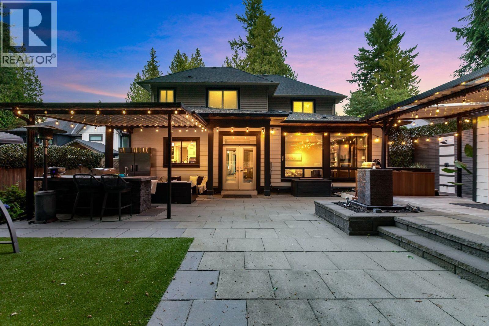 12351 216 Street, Maple Ridge, British Columbia  V2X 5K2 - Photo 2 - R3029474